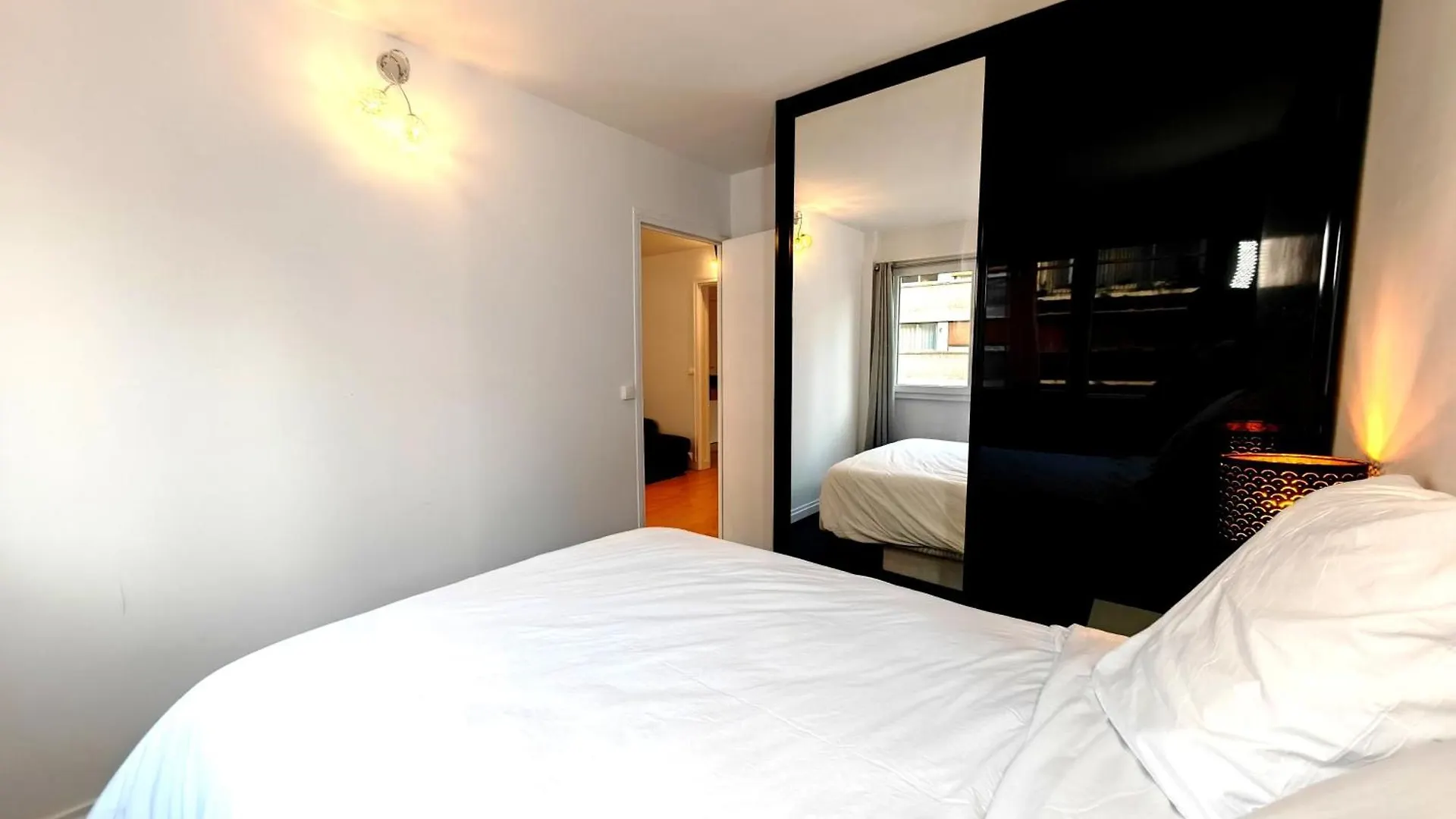 3 Pieces Proche Tour Eiffel Apartment Paris France